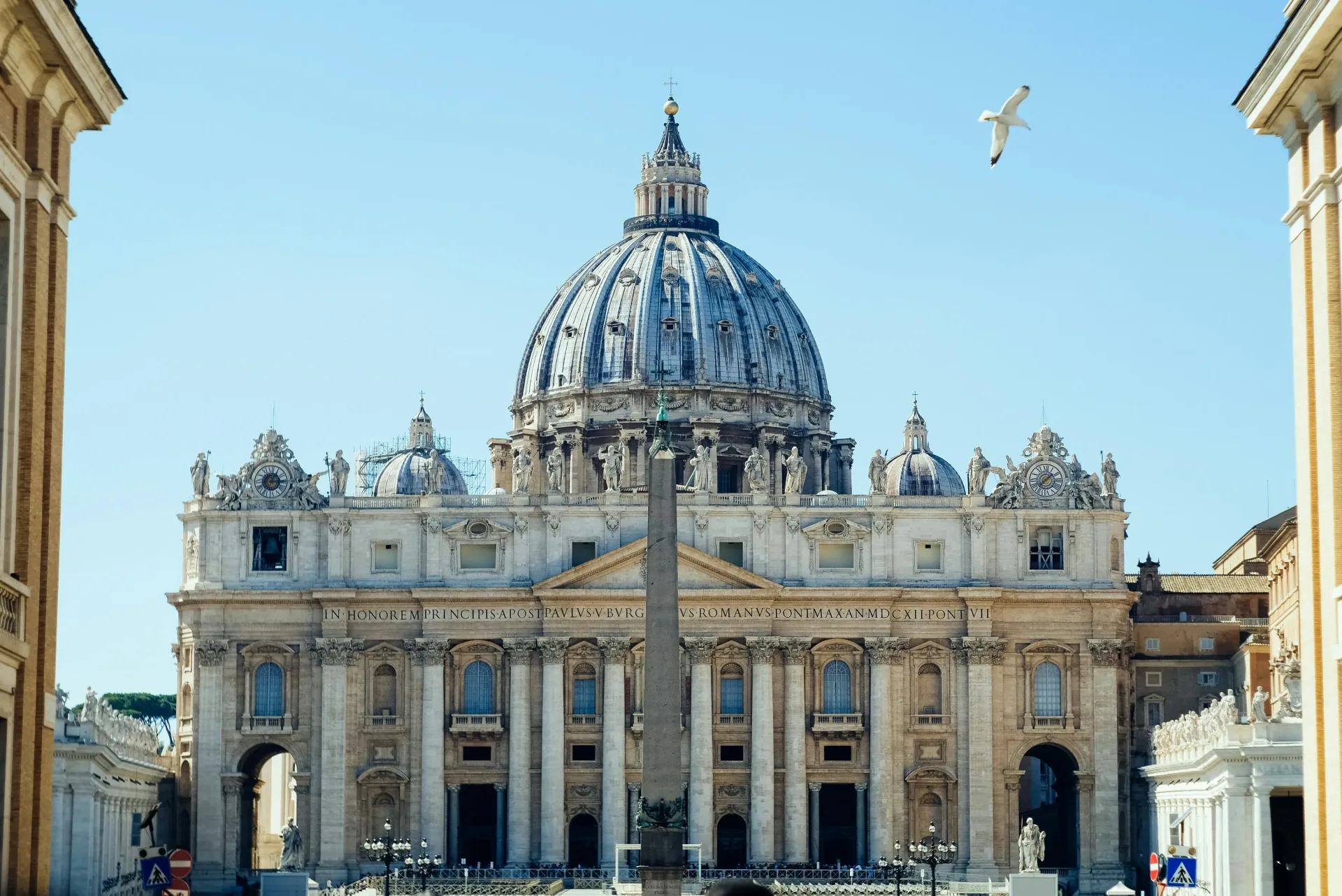 All roads lead to Rome – the eternal city. Visit the world’s smallest country – the Vatican City and see the St. Peter’s Basilica.